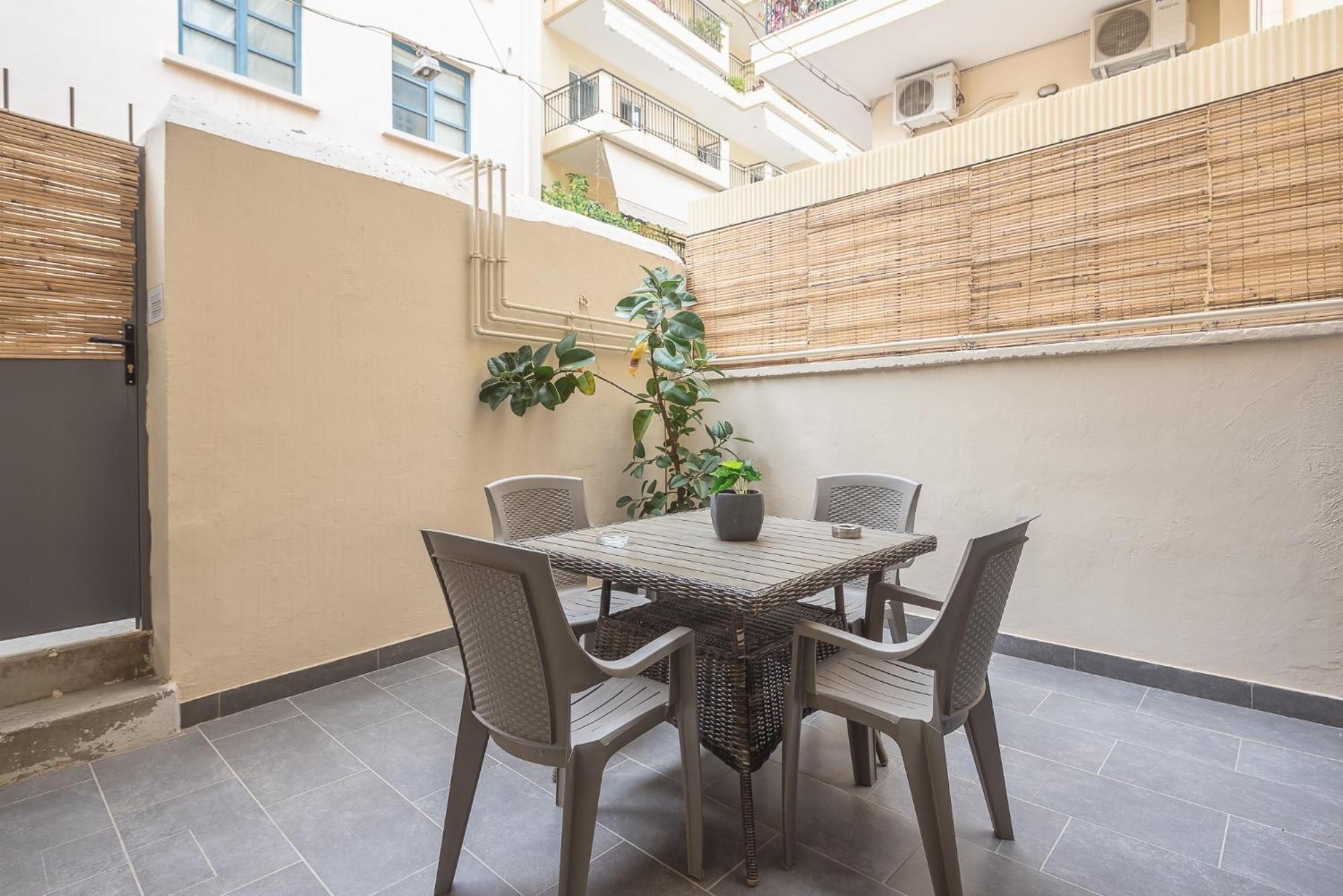Peaceful And Comfy 2Ba In Athens Heart Apartment Exterior foto